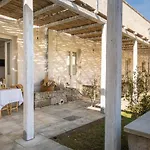 Ξενοδοχείο Masseria Rauccio 4*