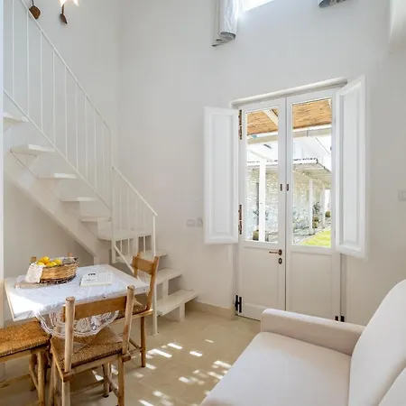 Hotel Masseria Rauccio