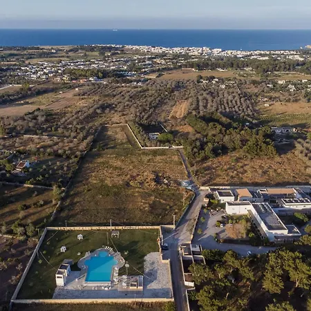 Masseria Rauccio Hotel 4*