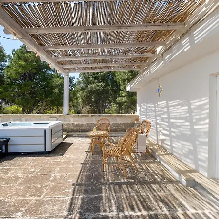 Masseria Rauccio Hotel 4*